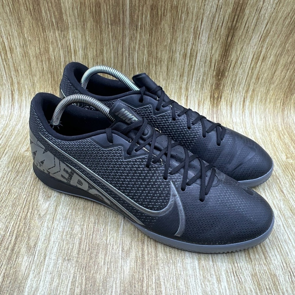 Nike Mercurial Vapor 13 Academy IC Mens 10 Black Silver Indoor Soccer AT7993-001